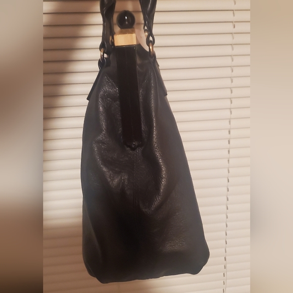 RARE COLLECTIBLE Kate Spade Bixby Kiss Lock Black - Picture 2 of 8